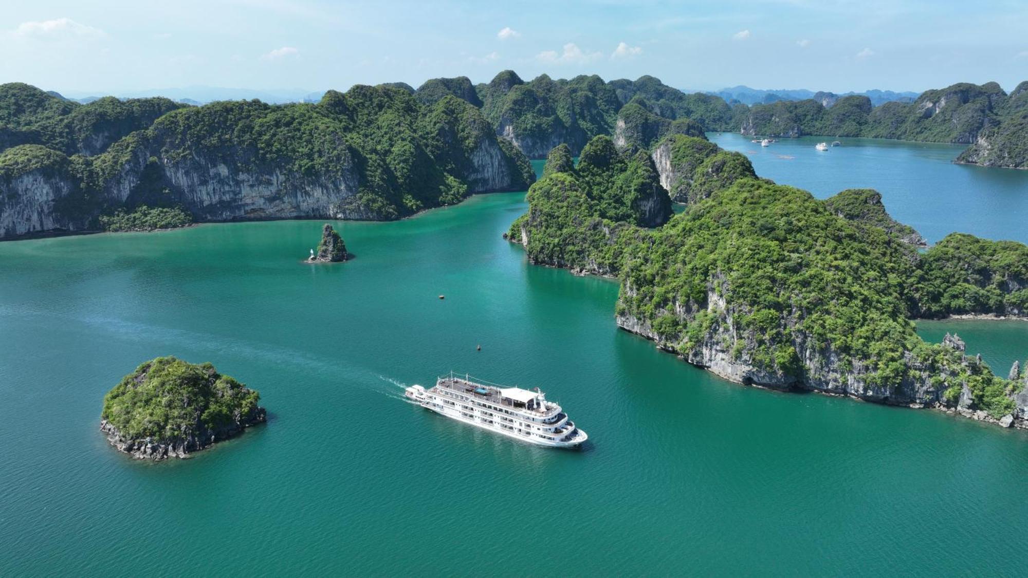 Paradise Grand Cruise - Lan Ha Bay Ha Long Exteriér fotografie